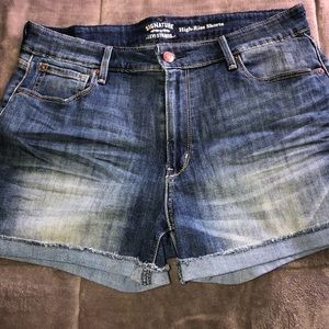 Levi high-rise shorts